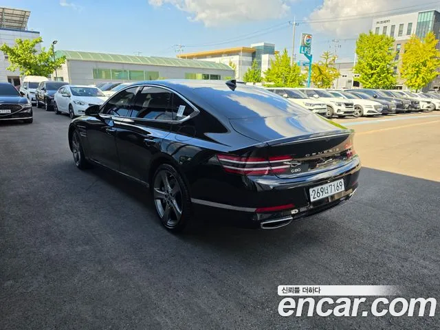 Genesis G80 2023 thumb 4