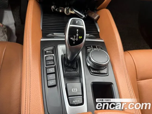 BMW X6 2018 thumb 9