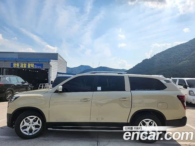 KG_Mobility_Ssangyong Rexton 2025 thumb 3