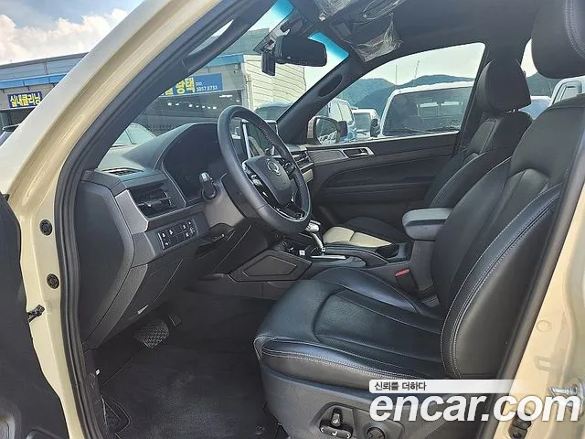 KG_Mobility_Ssangyong Rexton 2025 thumb 6