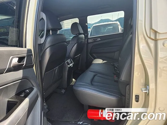 KG_Mobility_Ssangyong Rexton 2025 thumb 7