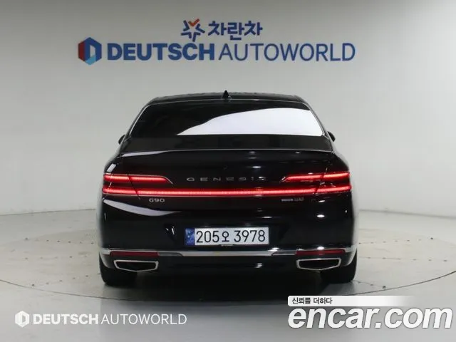 Genesis G90 2019 thumb 4