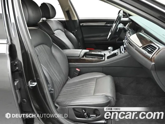 Genesis G90 2019 thumb 10