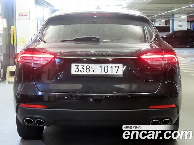 Maserati Levante 2018 thumb 5