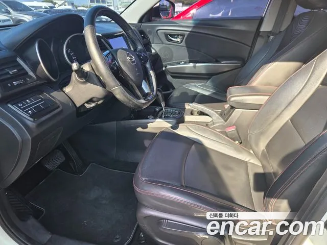 KG_Mobility_Ssangyong TIBOLI 2017 thumb 10