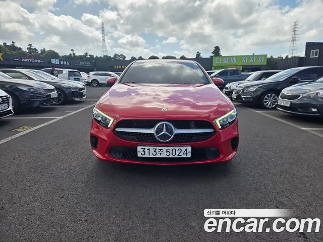 Mercedes-Benz A-Класс 2019 thumb 3