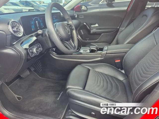 Mercedes-Benz A-Класс 2019 thumb 9