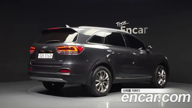 Kia Sorento 2017 thumb 2