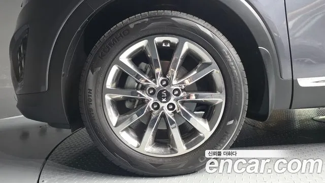 Kia Sorento 2017 thumb 5