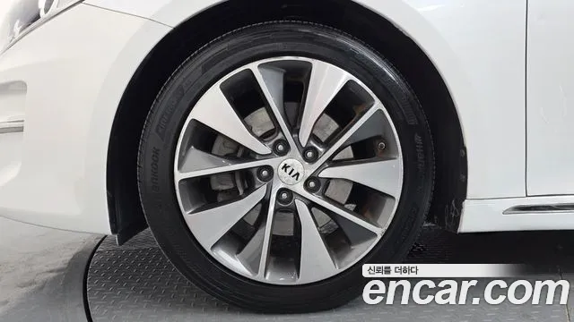 Kia K5 2015 thumb 5