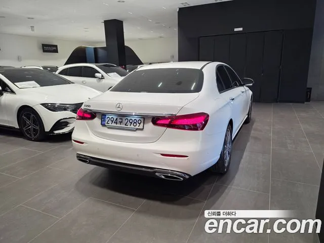 Mercedes-Benz E-Класс 2023 thumb 2