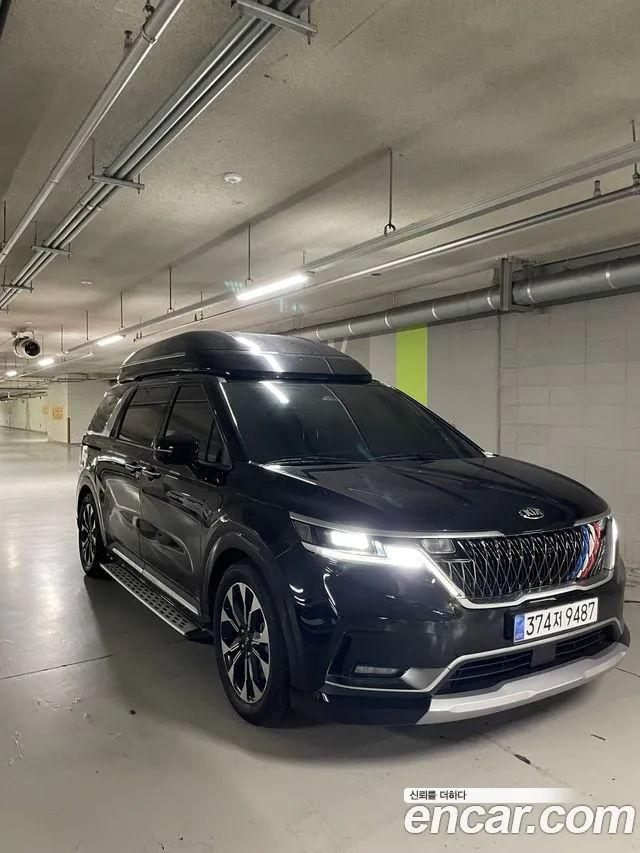Kia Carnival 2021 thumb 4
