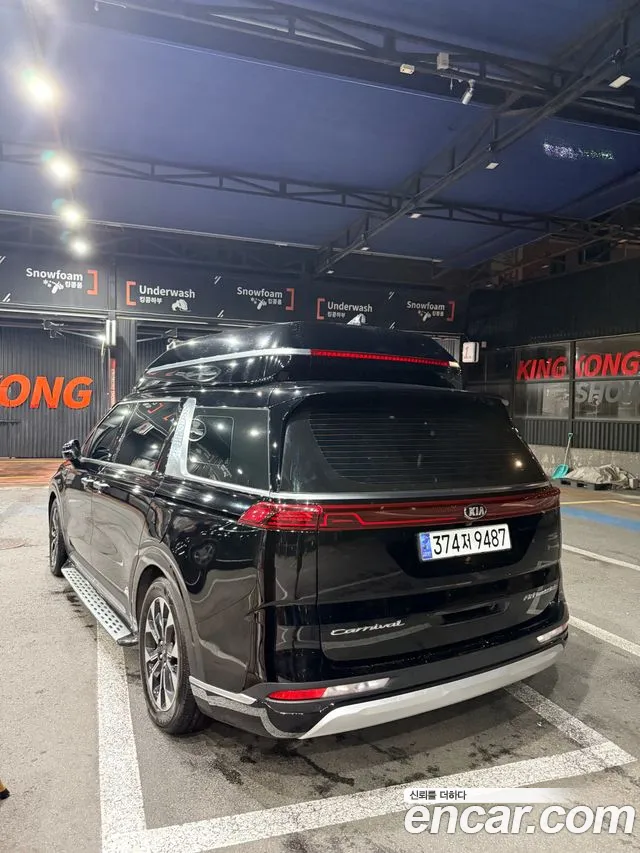 Kia Carnival 2021 thumb 8