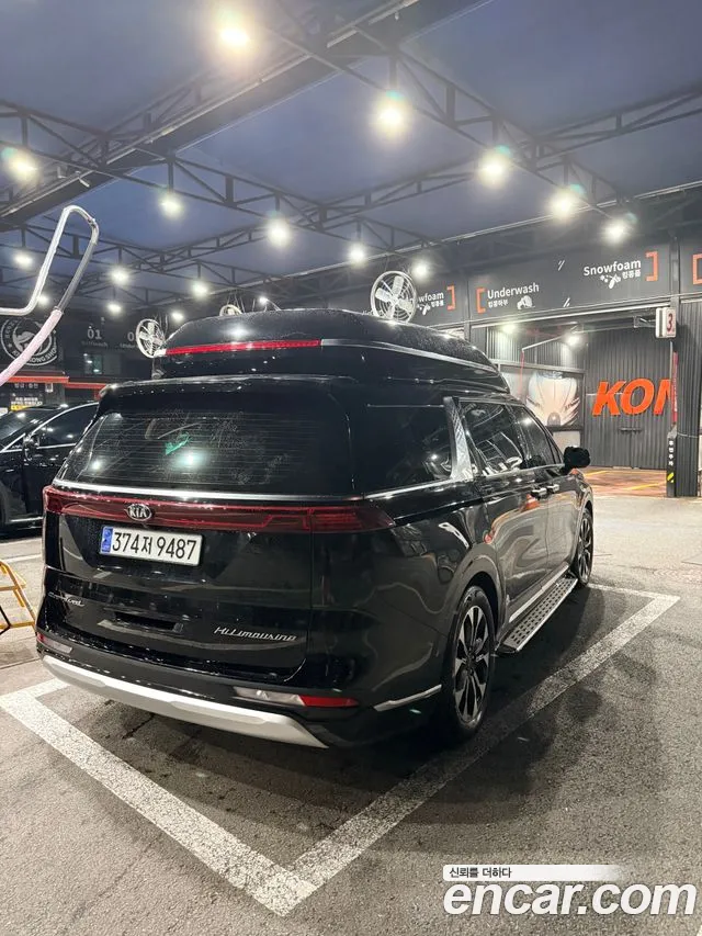 Kia Carnival 2021 thumb 9