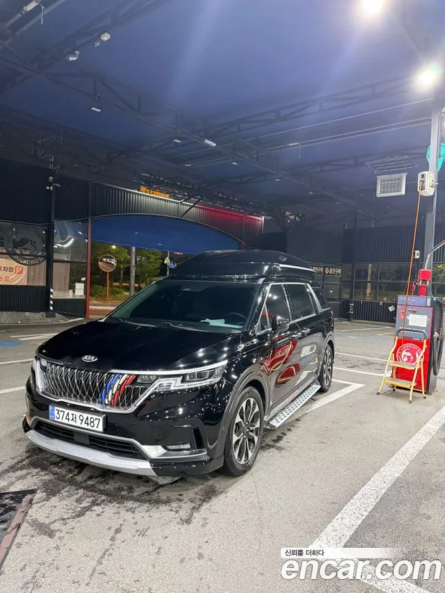 Kia Carnival 2021 thumb 12
