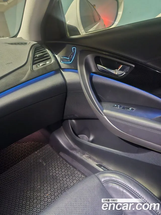 Hyundai Grandeur 2013 thumb 4