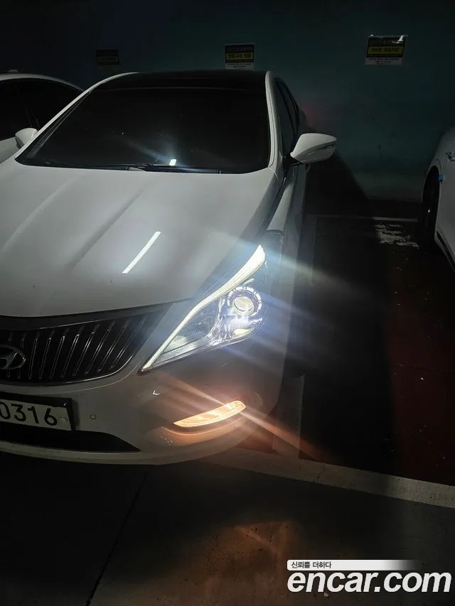 Hyundai Grandeur 2013 thumb 10
