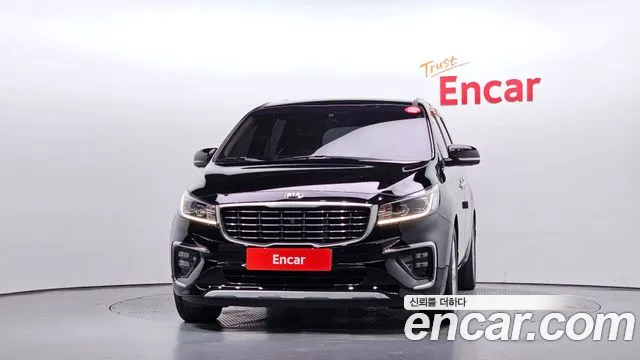 Kia Carnival 2018 thumb 3