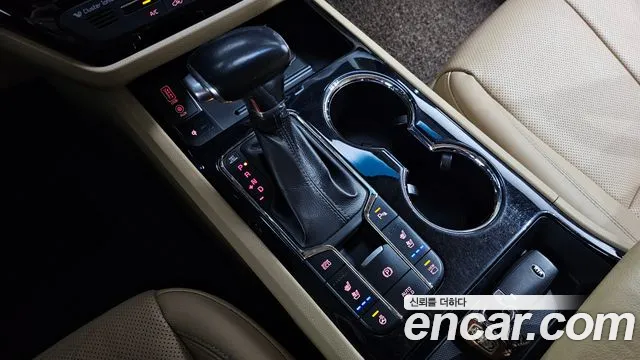 Kia Carnival 2018 thumb 9