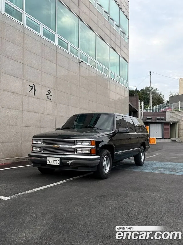 Chevrolet Surburban 1999 thumb 2