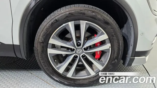 Renault-KoreaSamsung Koleos 2016 thumb 5