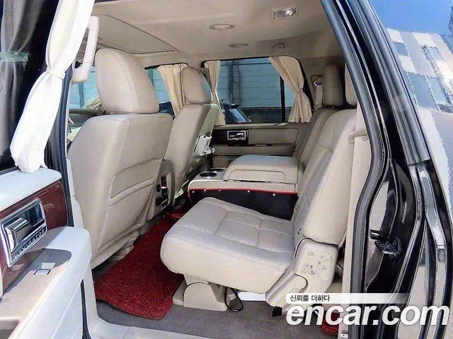 Lincoln Navigator 2014 thumb 6