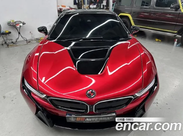 BMW i8 2016 thumb 3