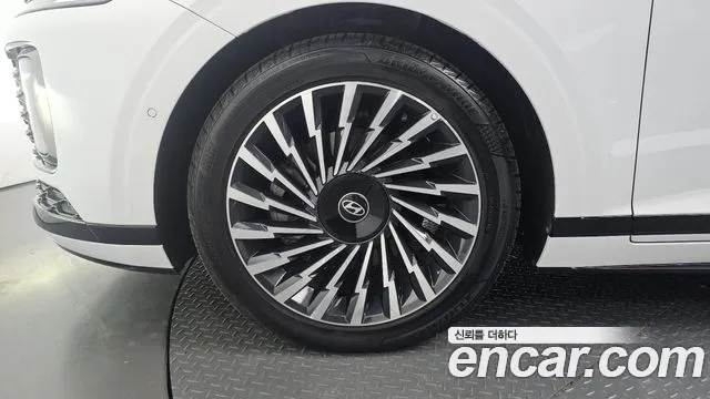 Hyundai Grandeur 2023 thumb 4