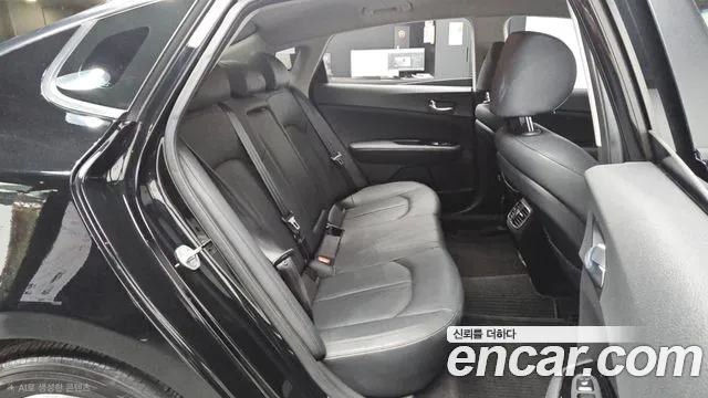 Kia K5 2017 thumb 10