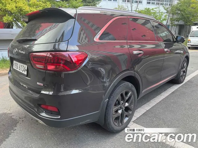 Kia Sorento 2019 thumb 4