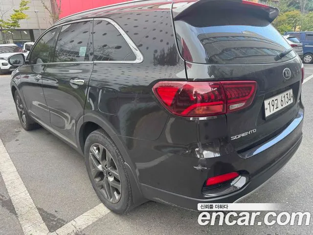 Kia Sorento 2019 thumb 5