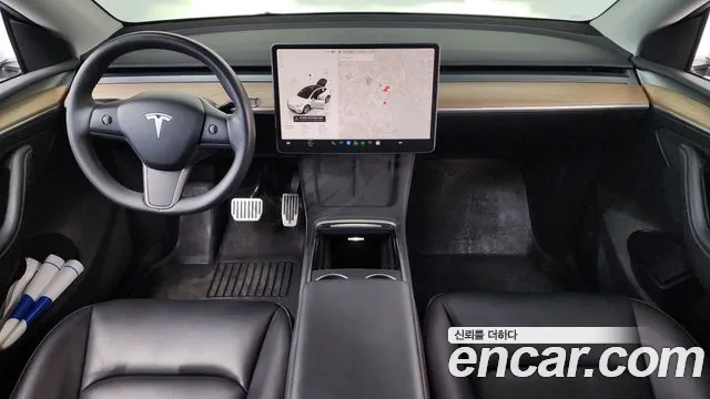 Tesla Model Y 2023 thumb 7