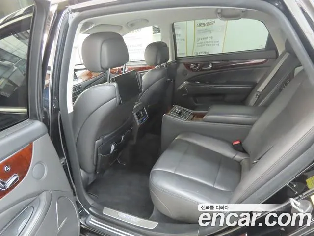 Hyundai Equus 2015 thumb 6