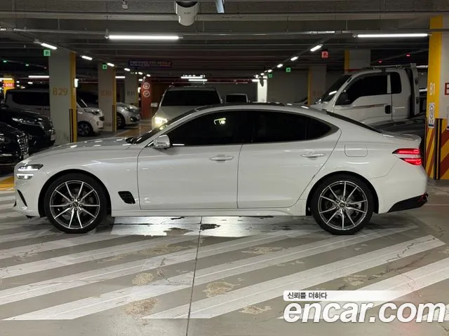 Genesis G70 2021 thumb 7