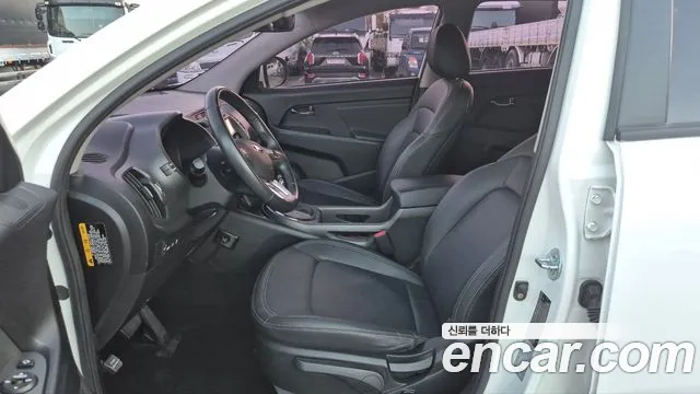 Kia Sportage 2013 thumb 9