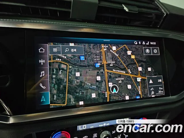 Audi Q3 2022 thumb 10
