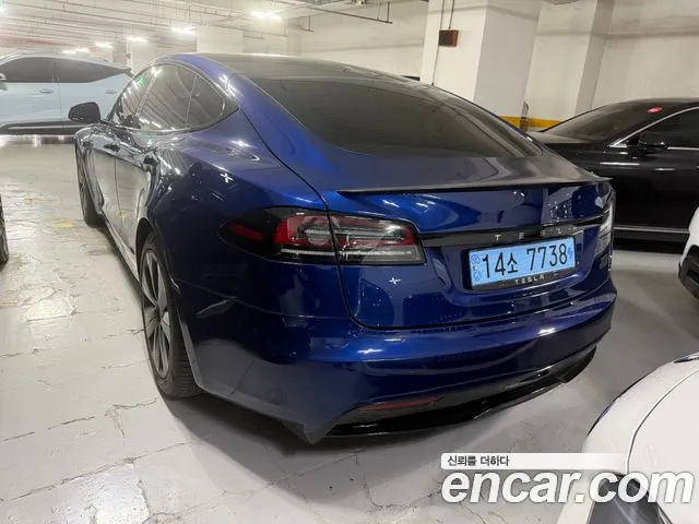 Tesla Model S 2023 thumb 3