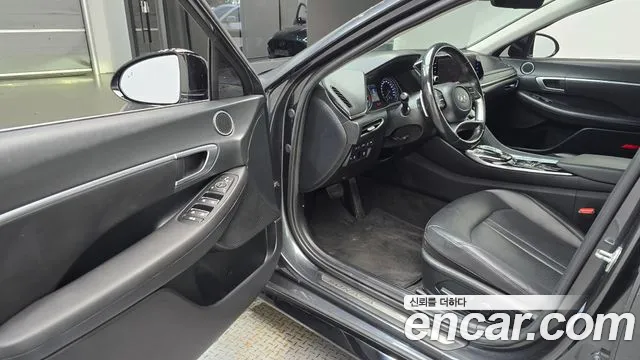 Hyundai Sonata 2021 thumb 10