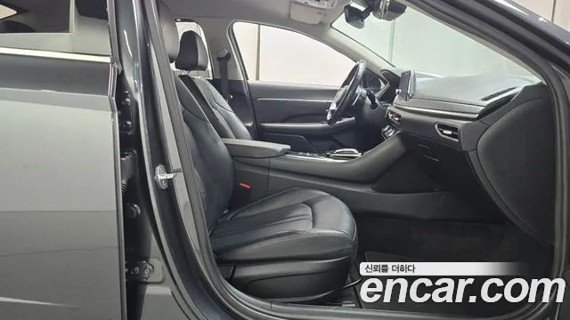 Hyundai Sonata 2021 thumb 11
