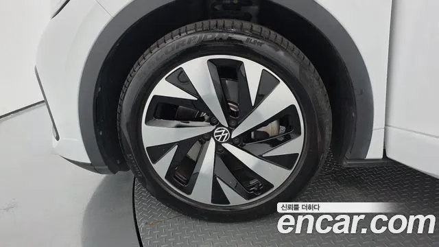 Volkswagen ID.5 2025 thumb 5
