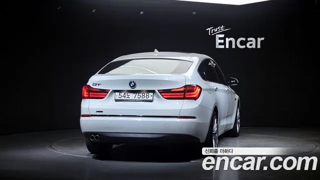 BMW Gran Turismo 2015 thumb 4