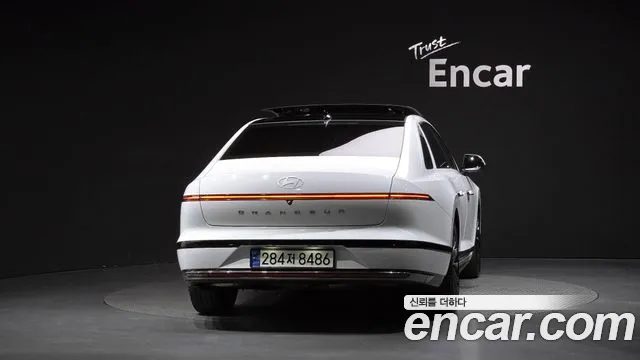 Hyundai Grandeur 2024 thumb 3