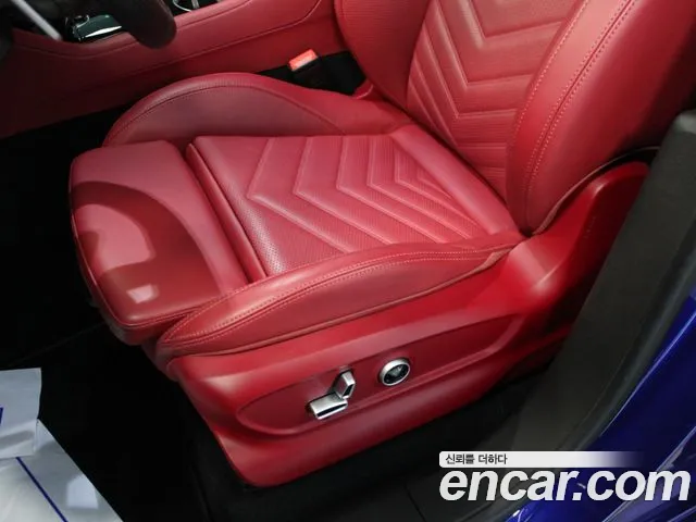 Maserati Grecale 2024 thumb 10