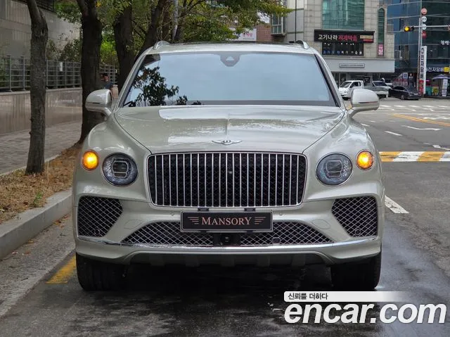 Bentley Bentayga 2024 thumb 3