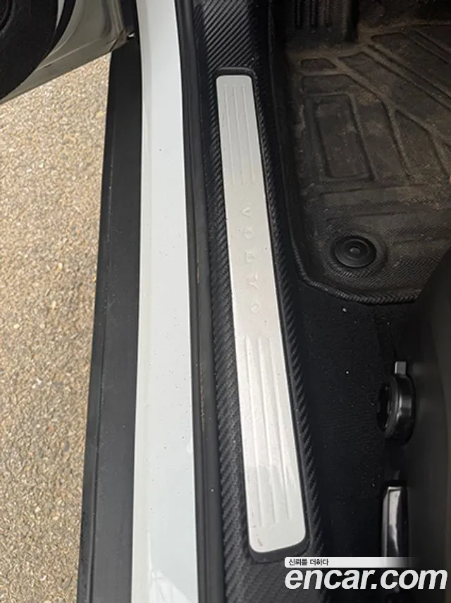 Volvo V60 2020 thumb 12