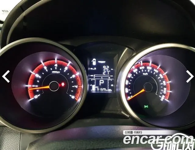 KG_Mobility_Ssangyong TIBOLI 2015 thumb 8
