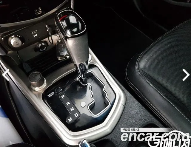 KG_Mobility_Ssangyong TIBOLI 2015 thumb 9