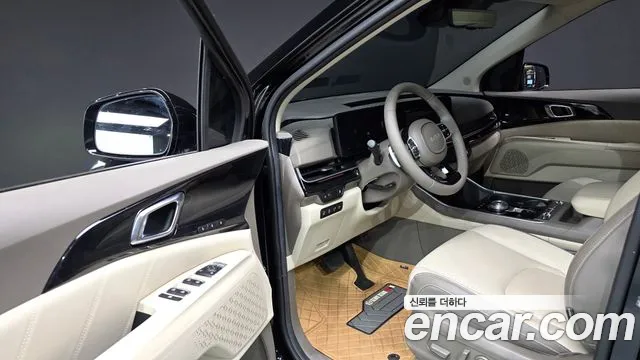 Kia Carnival 2024 thumb 10