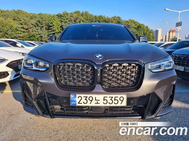 BMW X4 2023 thumb 3