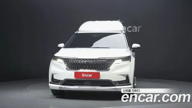 Kia Carnival 2022 thumb 3